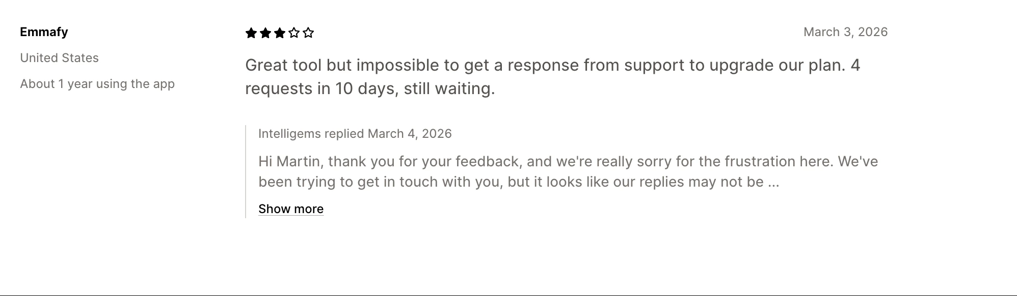 A three-star App Store review of Intelligems about slow support, with a reply from the company